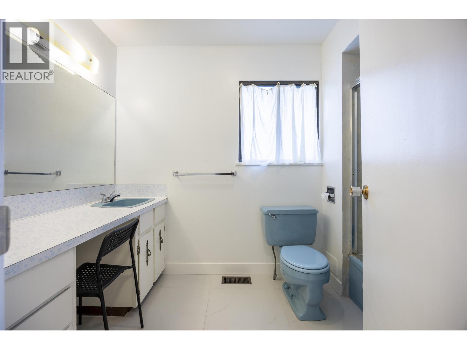 1277 Holdom Avenue, Burnaby, British Columbia  V5B 3V5 - Photo 21 - R3108048