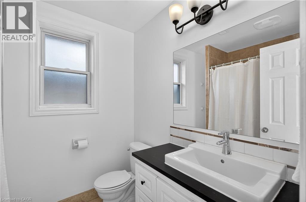 216 Robert Street, Hamilton, Ontario  L8L 2R1 - Photo 23 - 40818223