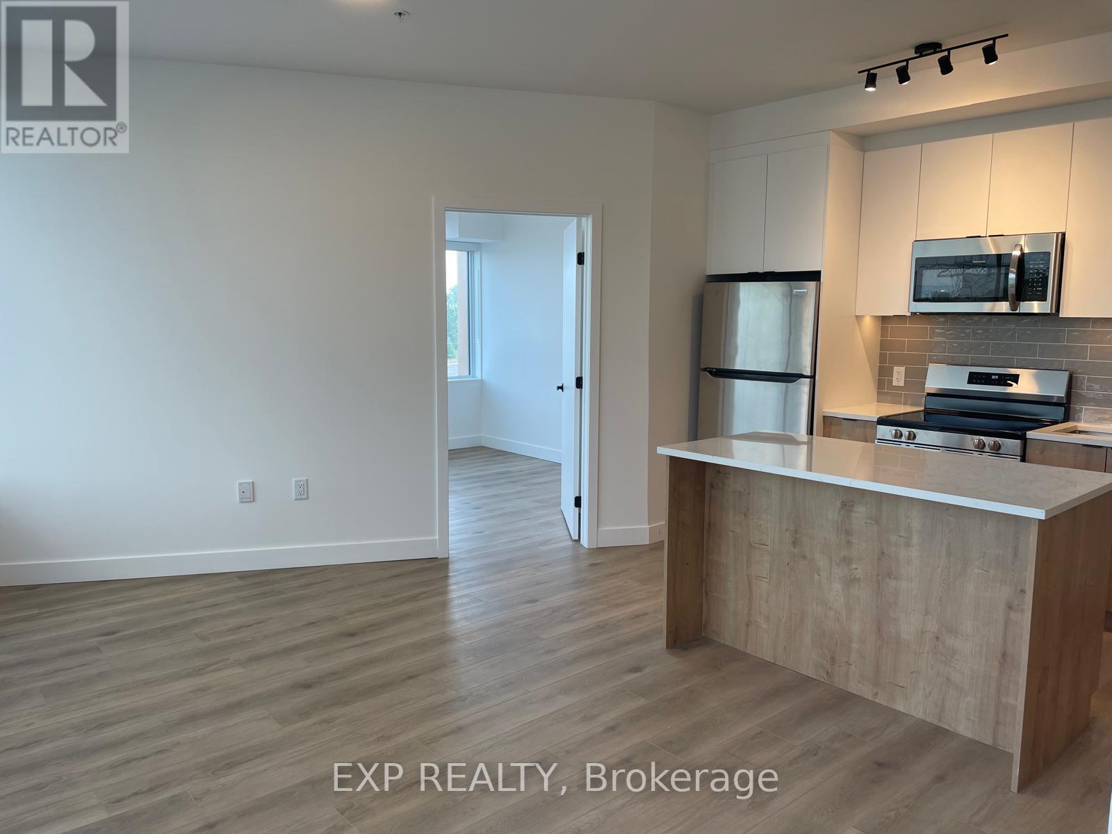 212 - 1600 James Naismith Drive, Ottawa, Ontario  K1B 5N8 - Photo 14 - X12971256