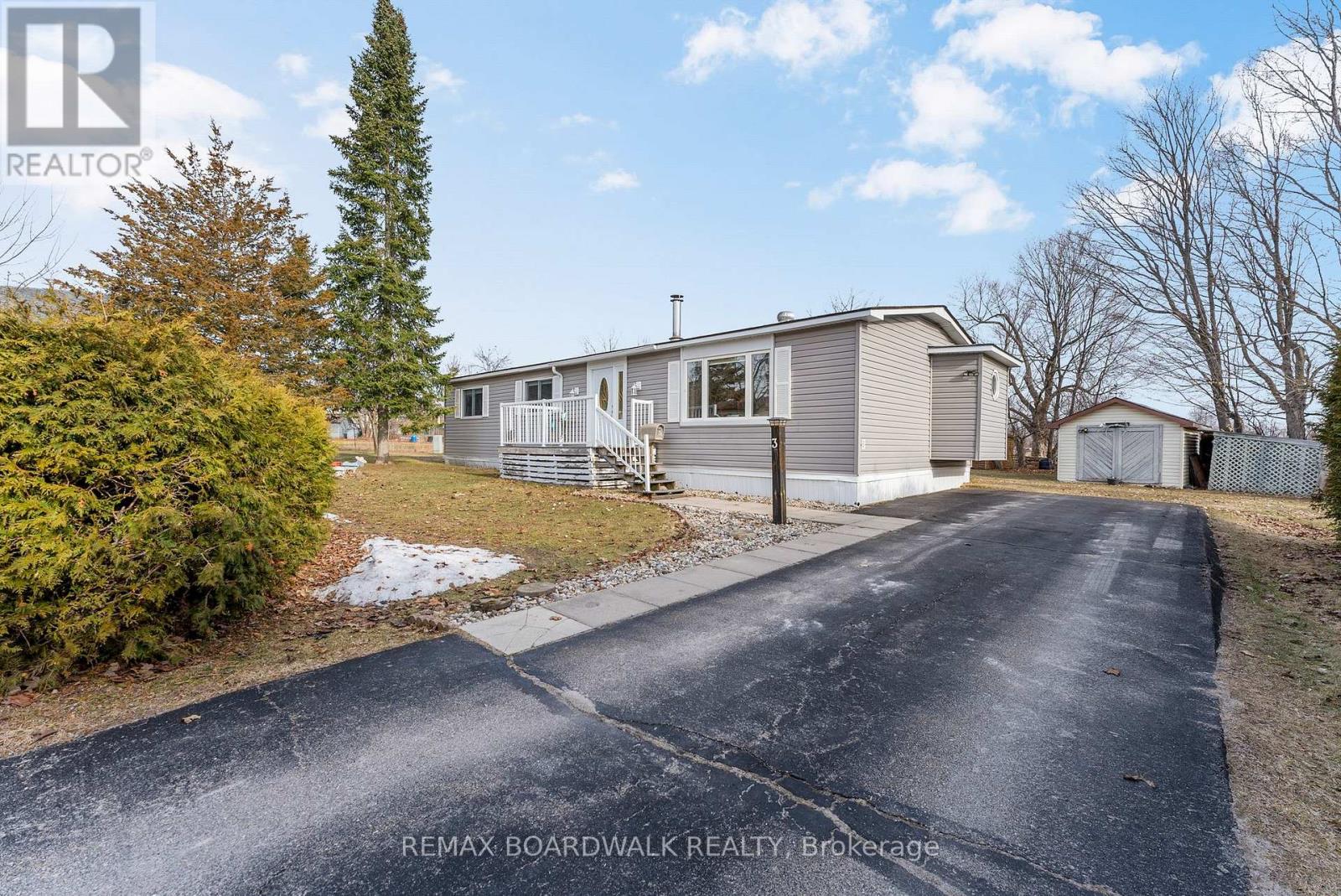 3 Otterdale Crescent, Rideau Lakes, Ontario  K7A 0J4 - Photo 2 - X12971270