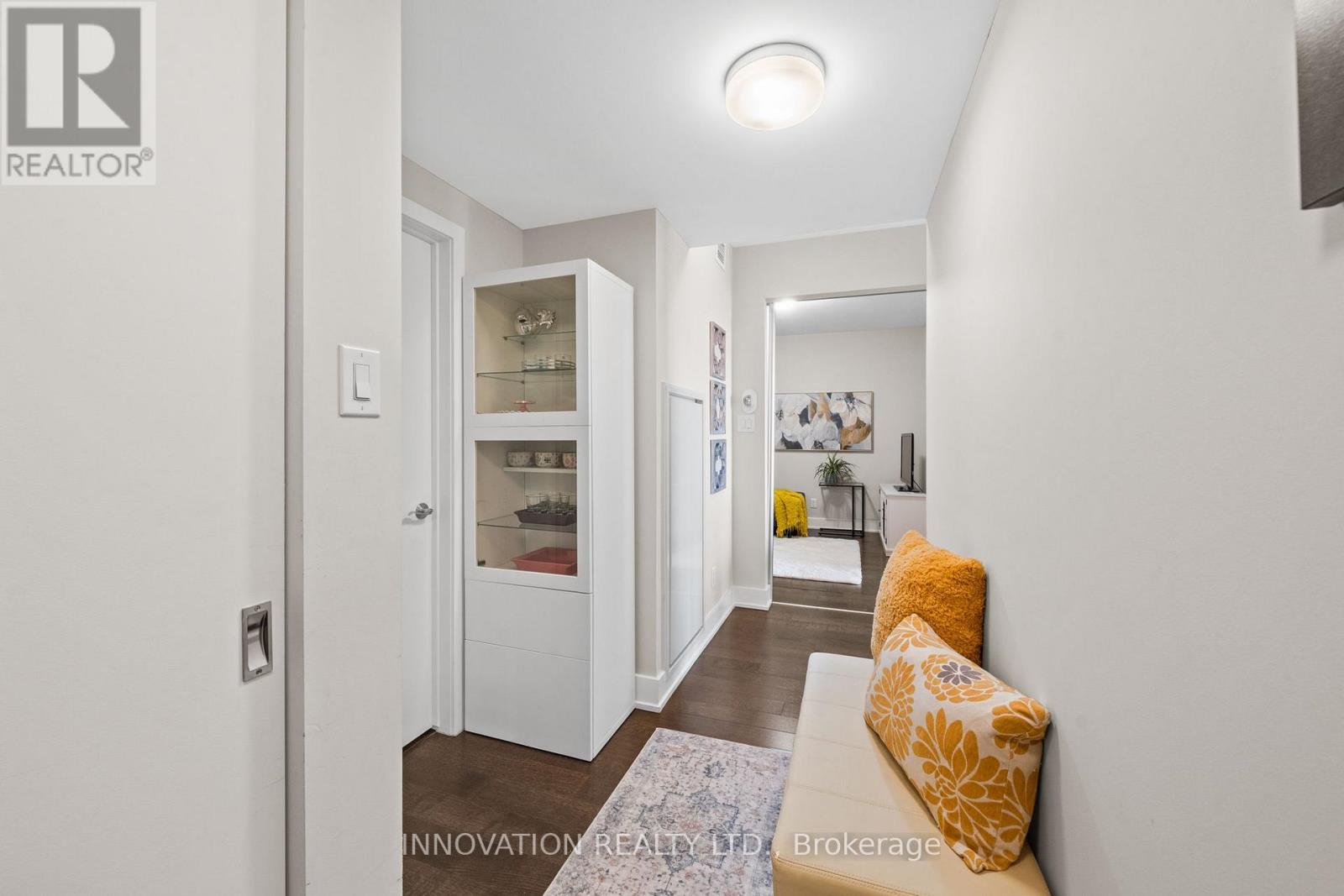 807 - 88 Richmond Road, Ottawa, Ontario  K1Z 0B1 - Photo 5 - X12971328