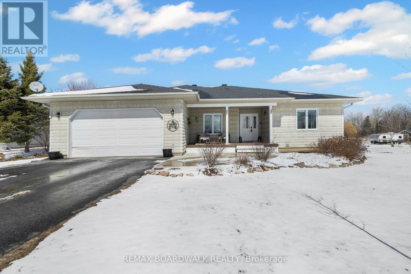 157 MACPHERSON WAY, RR #7 WAY, Drummond/North Elmsley, Ontario