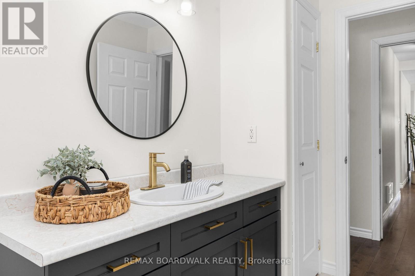 157 Macpherson Way, Rr #7 Way, Drummond/north Elmsley, Ontario  K7H 3C9 - Photo 22 - X12971340