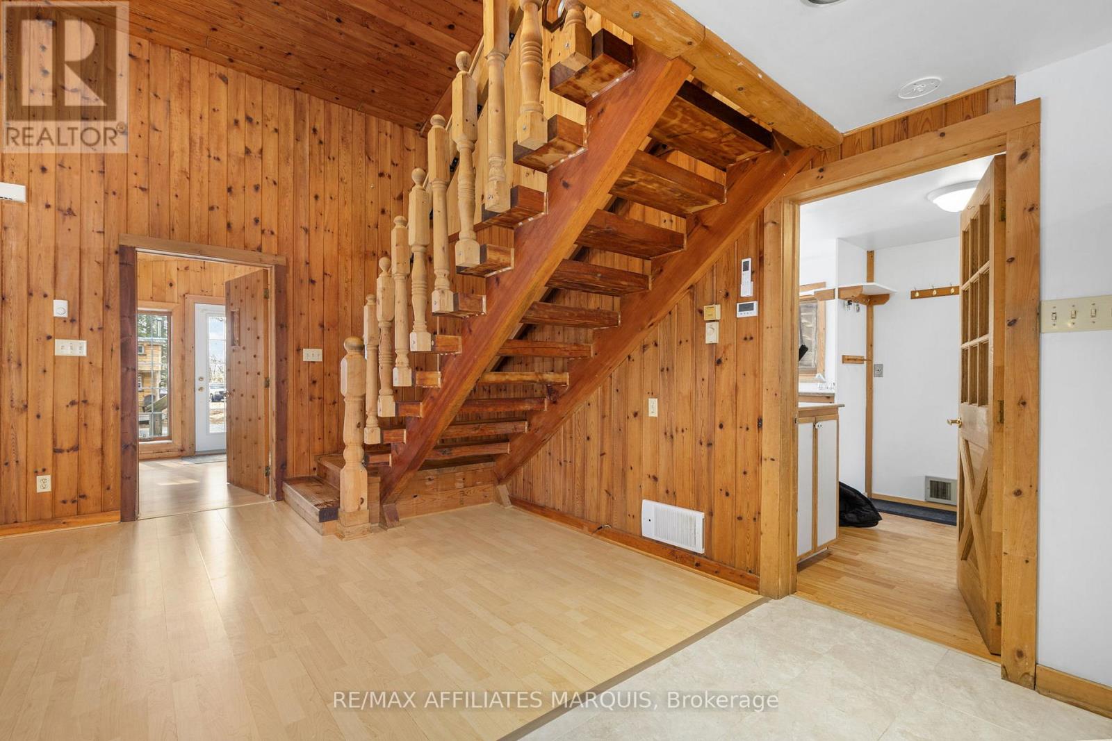 44 Tower Road, Rideau Lakes, Ontario  K0G 1L0 - Photo 15 - X12971378