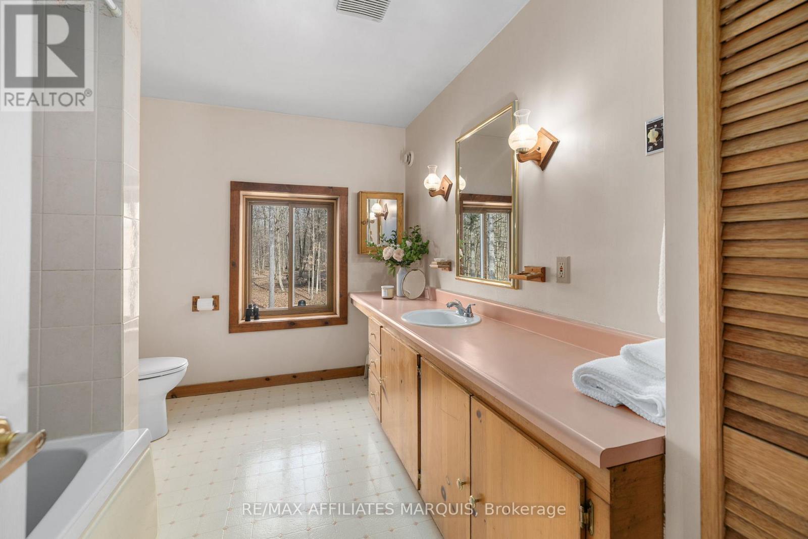 44 Tower Road, Rideau Lakes, Ontario  K0G 1L0 - Photo 21 - X12971378