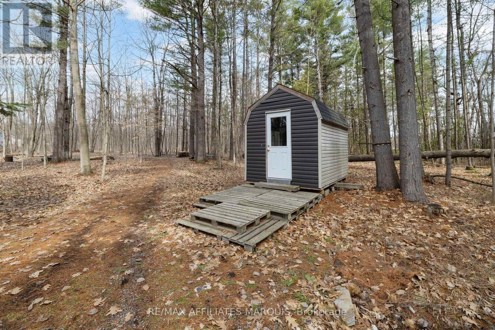 44 Tower Road, Rideau Lakes, Ontario  K0G 1L0 - Photo 35 - X12971378