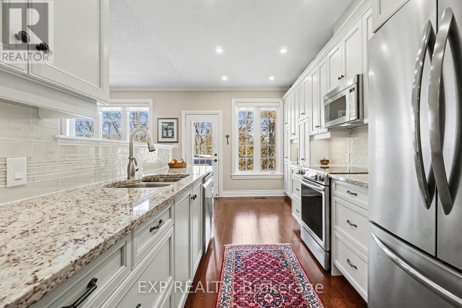 45 Morenz Terrace, Ottawa, Ontario  K2K 3H2 - Photo 10 - X12971402