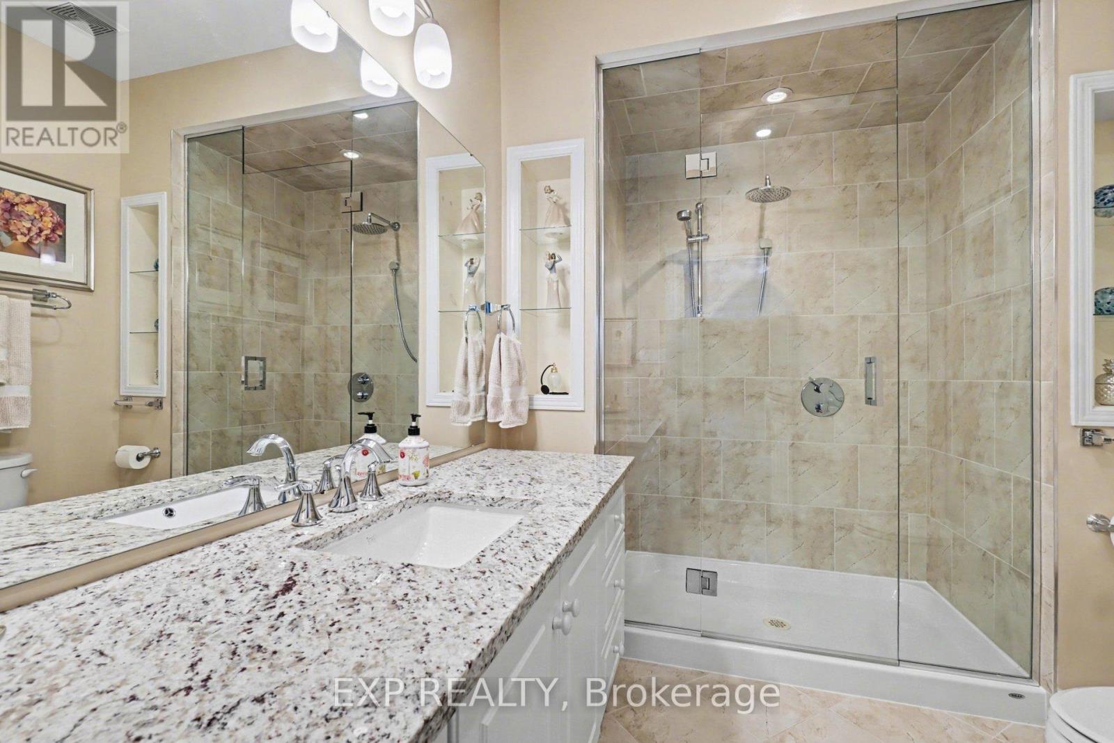 45 Morenz Terrace, Ottawa, Ontario  K2K 3H2 - Photo 20 - X12971402