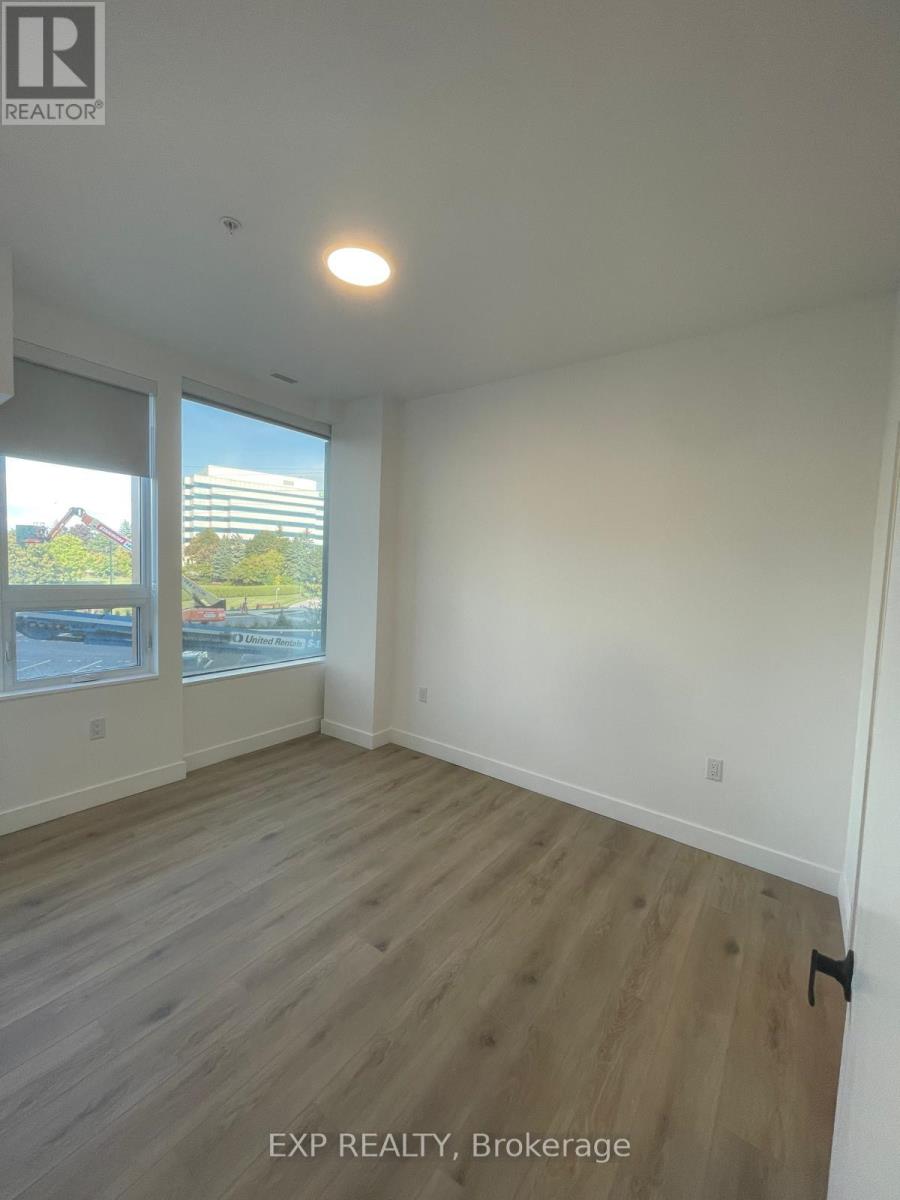 202 - 1600 James Naismith Drive, Ottawa, Ontario  K1B 5N8 - Photo 8 - X12971414