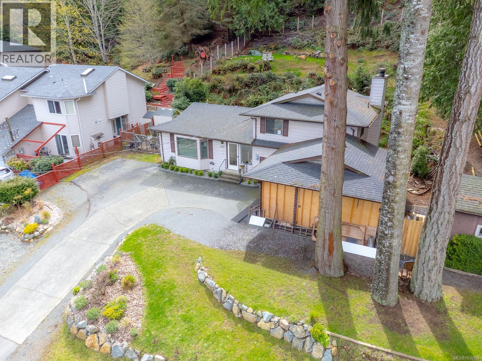 5321 Hammond Bay Rd, Nanaimo, British Columbia V9T 5M9 - Photo 3 - 1030928