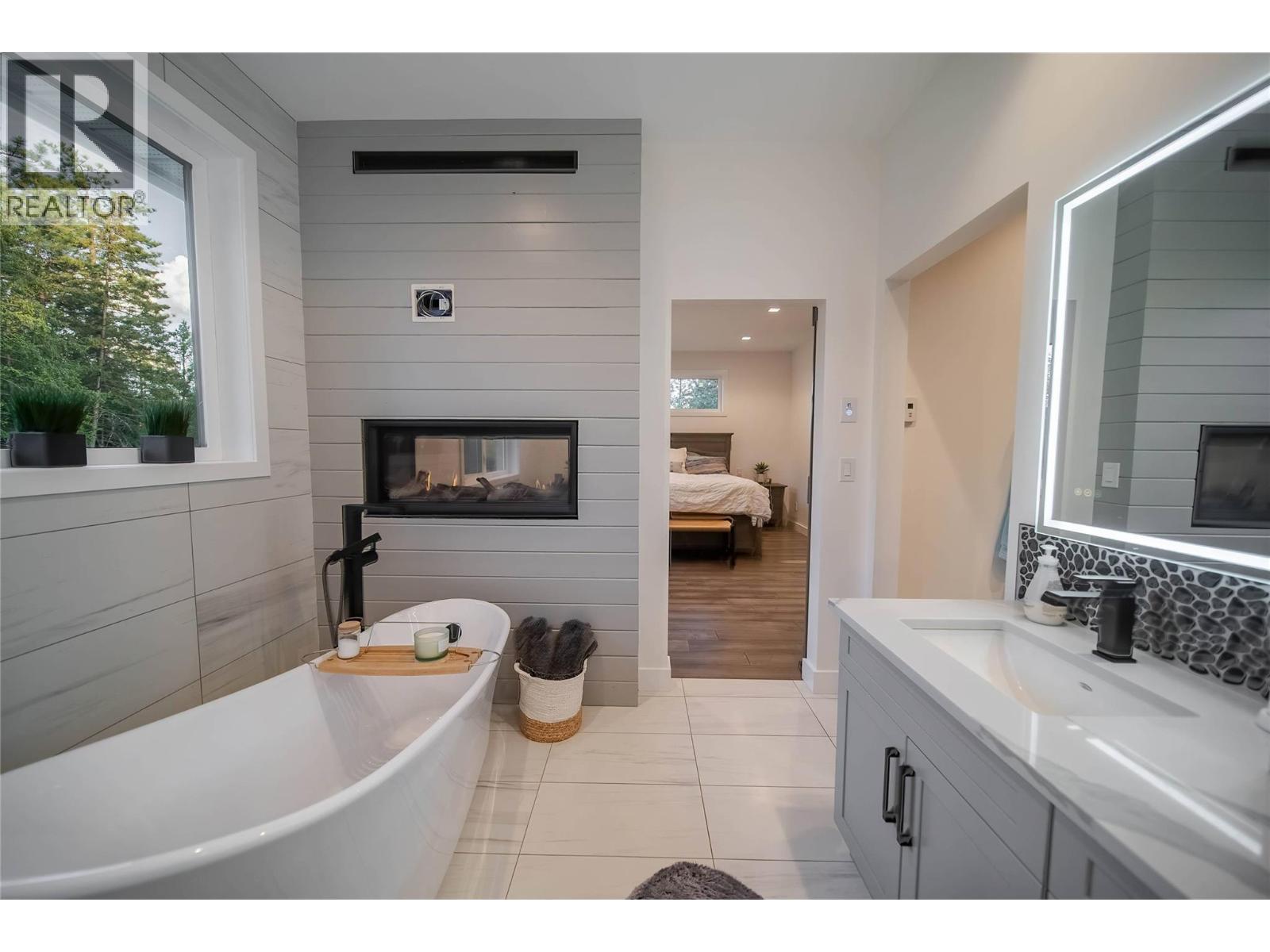 2106 Whistle Wood Way, Cranbrook, British Columbia V1C 6V6 - Photo 20 - 10382274