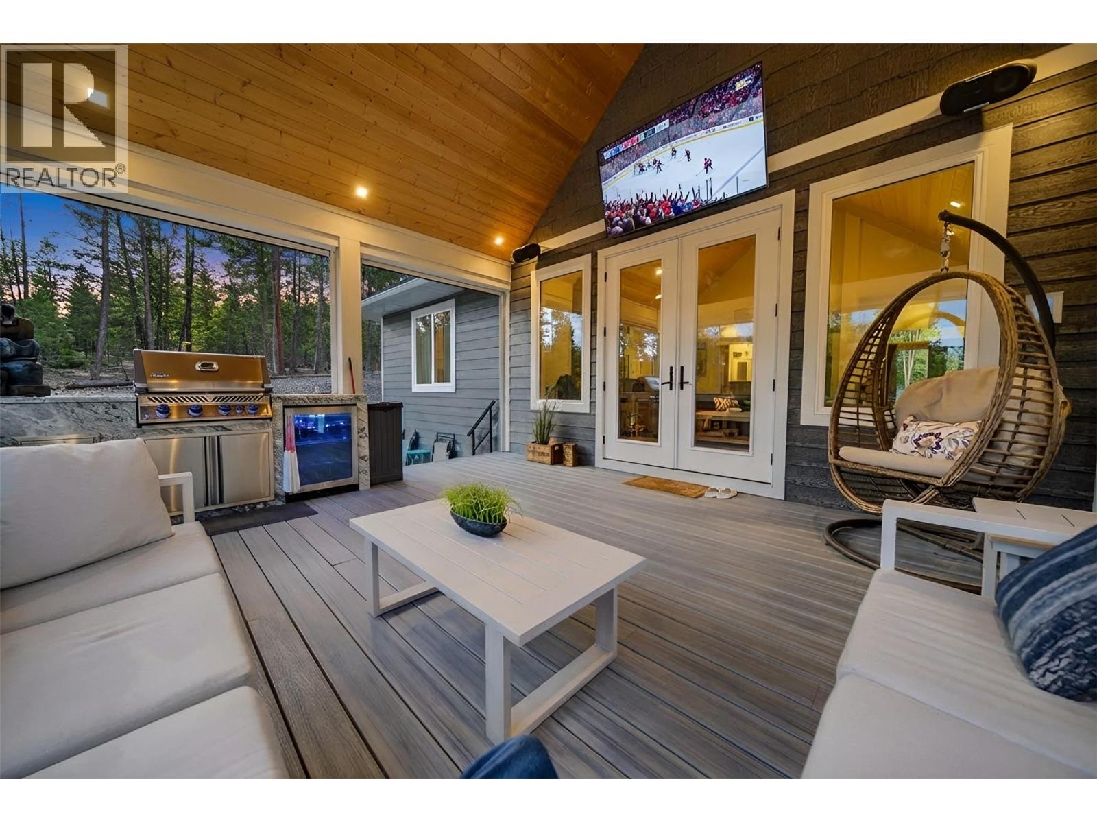 2106 Whistle Wood Way, Cranbrook, British Columbia V1C 6V6 - Photo 3 - 10382274