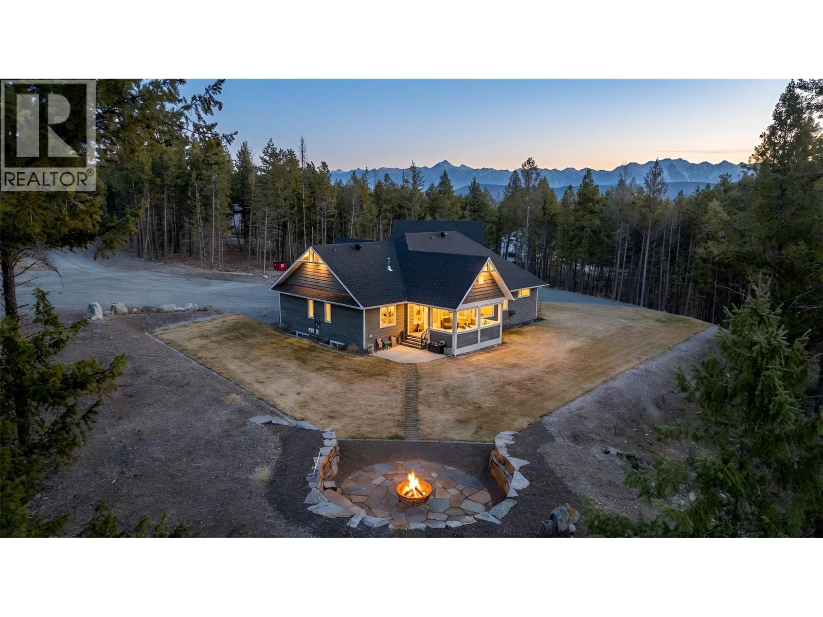 2106 Whistle Wood Way, Cranbrook, British Columbia V1C 6V6 - Photo 2 - 10382274