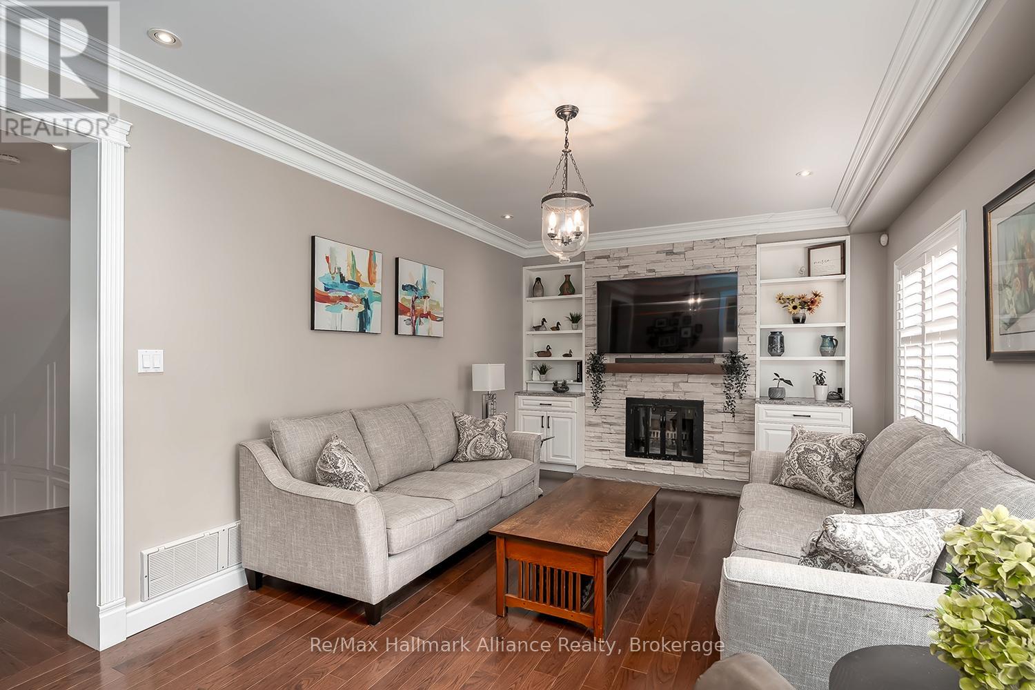 2069 Nipigon Drive, Oakville, Ontario  L6H 4G3 - Photo 16 - W12971272