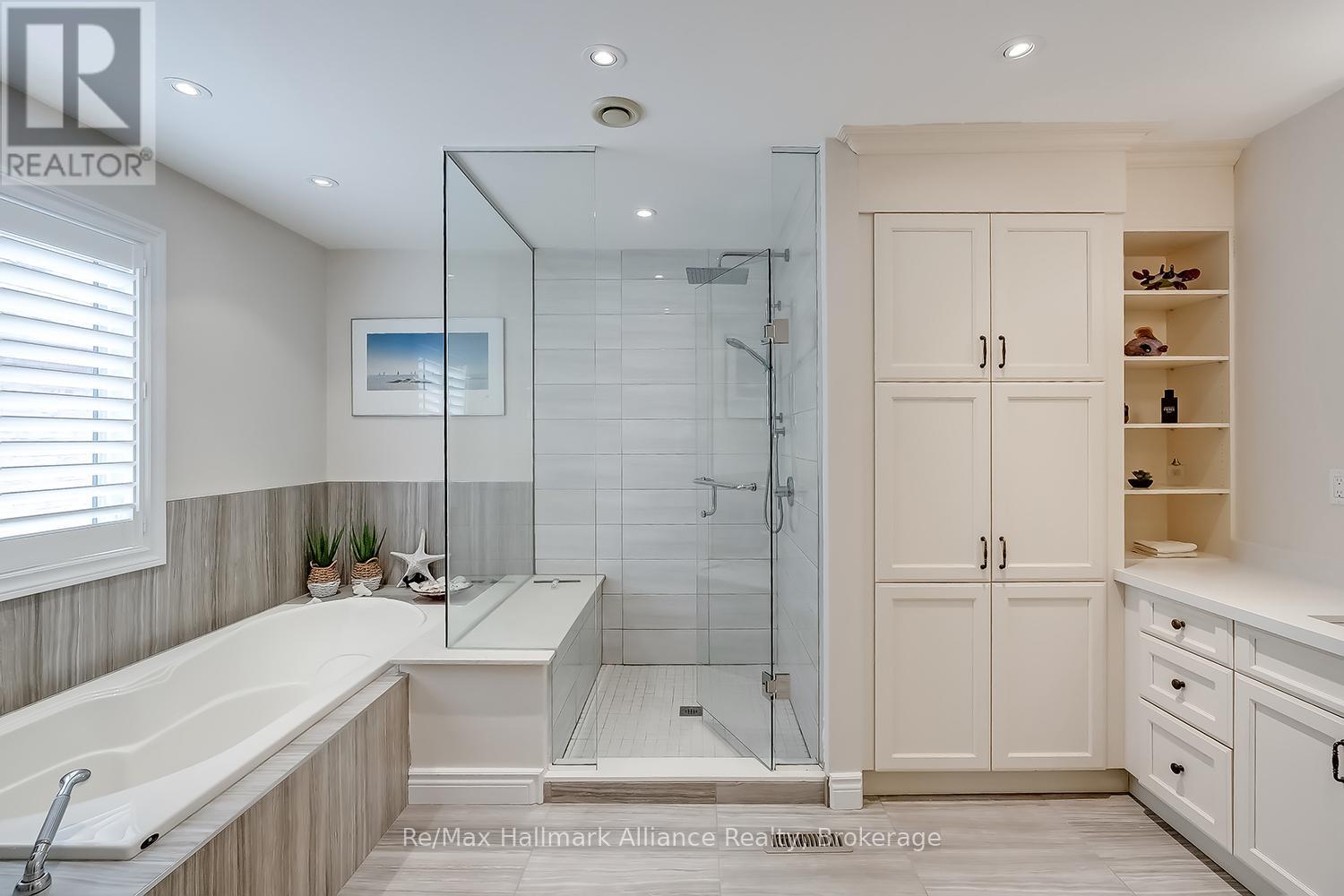 2069 Nipigon Drive, Oakville, Ontario  L6H 4G3 - Photo 23 - W12971272