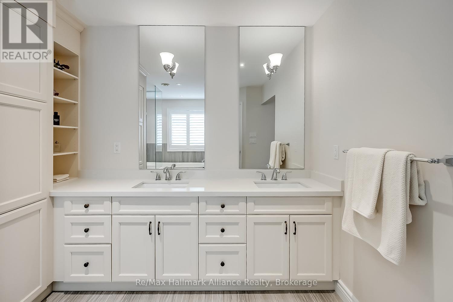 2069 Nipigon Drive, Oakville, Ontario  L6H 4G3 - Photo 25 - W12971272