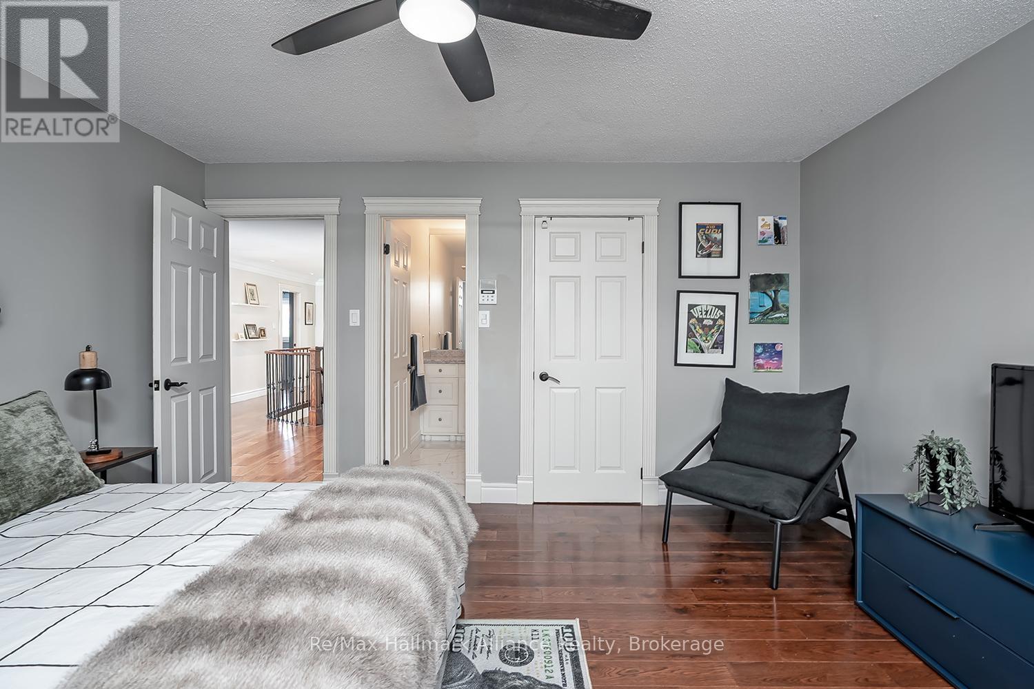 2069 Nipigon Drive, Oakville, Ontario  L6H 4G3 - Photo 27 - W12971272