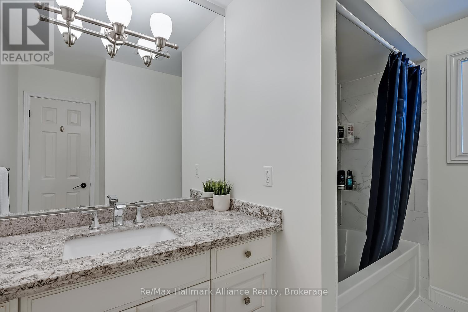 2069 Nipigon Drive, Oakville, Ontario  L6H 4G3 - Photo 28 - W12971272