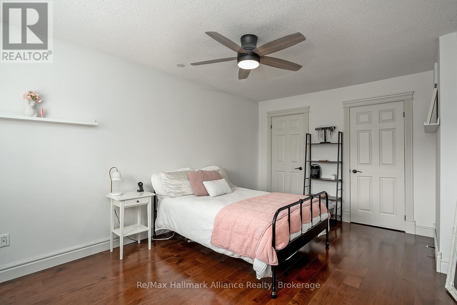 2069 Nipigon Drive, Oakville, Ontario  L6H 4G3 - Photo 31 - W12971272