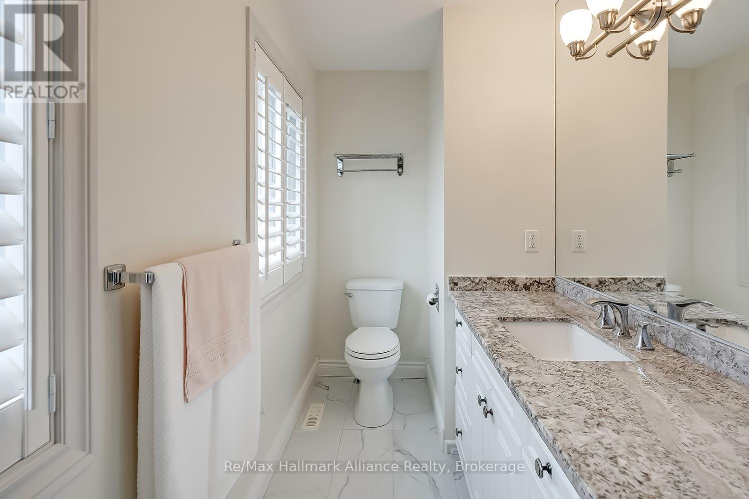 2069 Nipigon Drive, Oakville, Ontario  L6H 4G3 - Photo 33 - W12971272