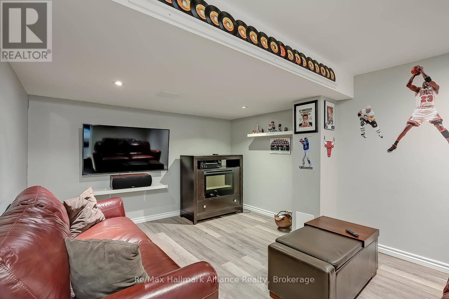 2069 Nipigon Drive, Oakville, Ontario  L6H 4G3 - Photo 36 - W12971272