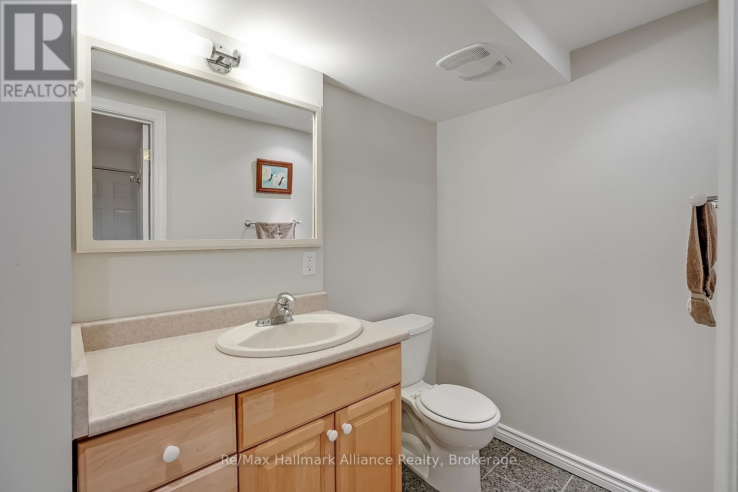 2069 Nipigon Drive, Oakville, Ontario  L6H 4G3 - Photo 38 - W12971272