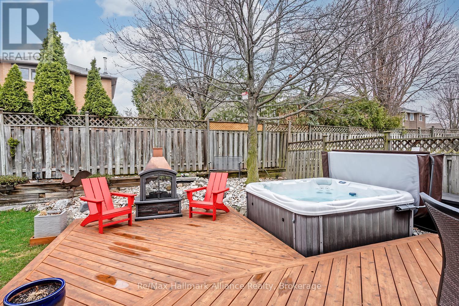 2069 Nipigon Drive, Oakville, Ontario  L6H 4G3 - Photo 43 - W12971272