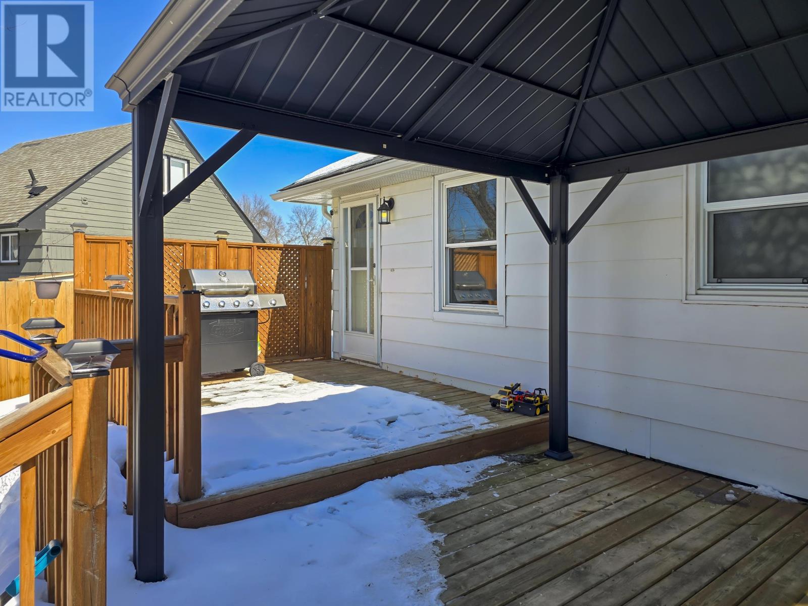 144 Strathcona Ave, Thunder Bay, Ontario  P7A 1S3 - Photo 37 - TB2600645