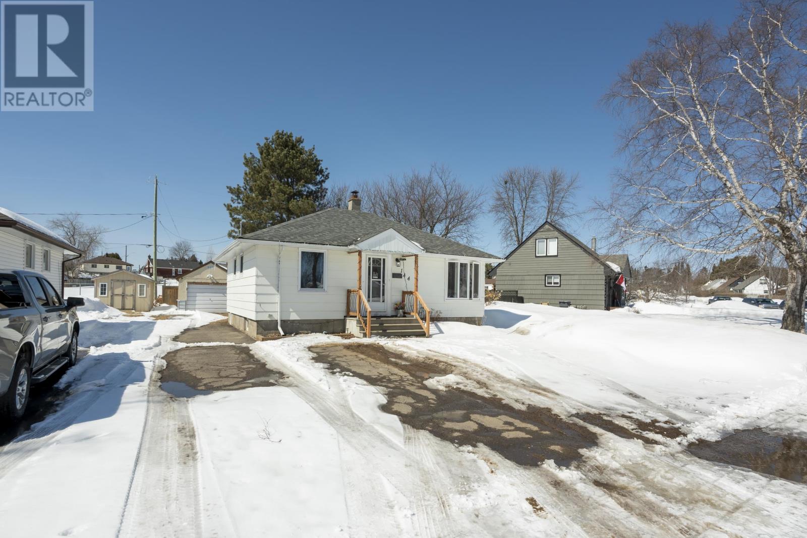 144 Strathcona Ave, Thunder Bay, Ontario  P7A 1S3 - Photo 44 - TB2600645
