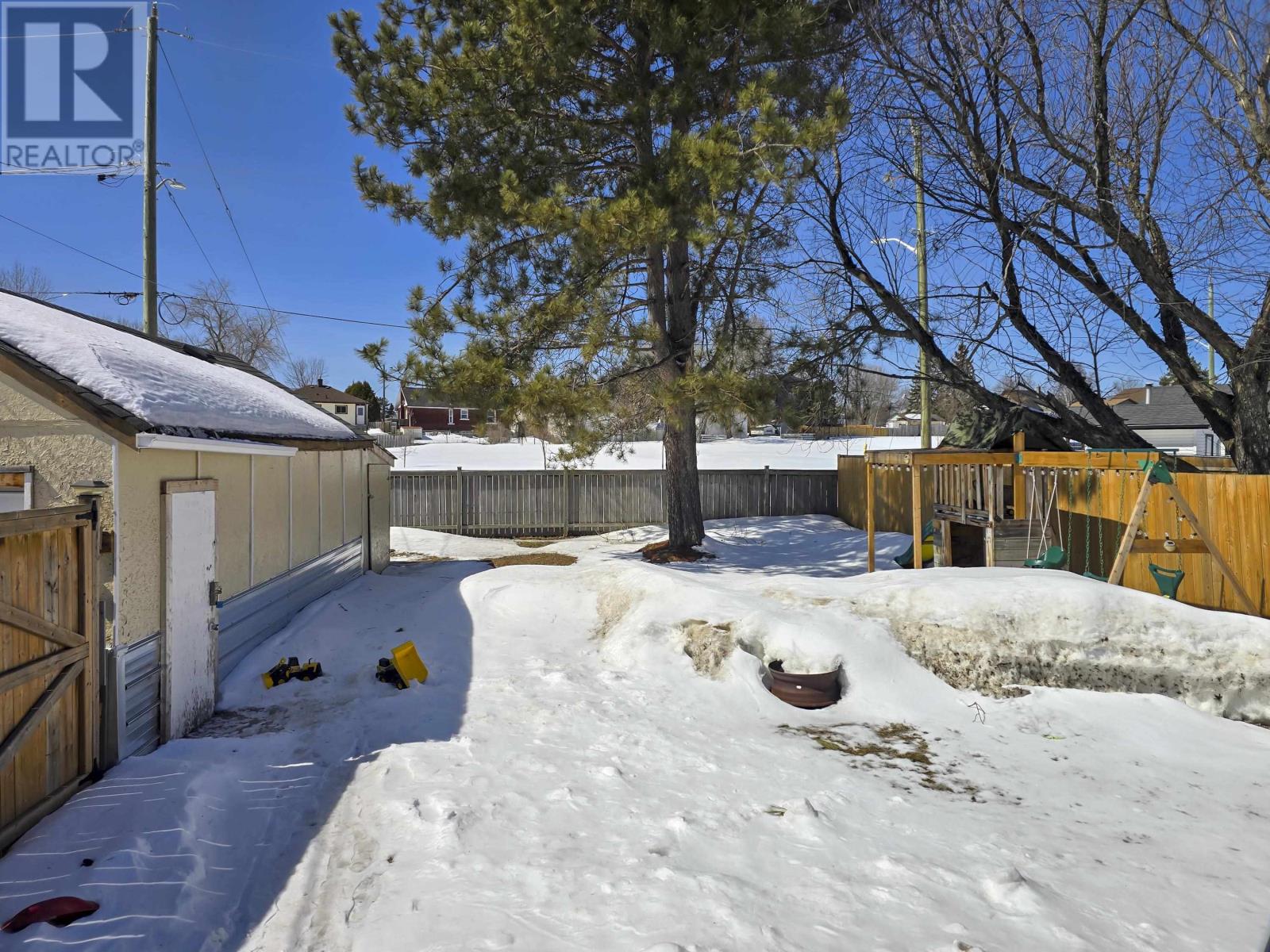 144 Strathcona Ave, Thunder Bay, Ontario  P7A 1S3 - Photo 48 - TB2600645