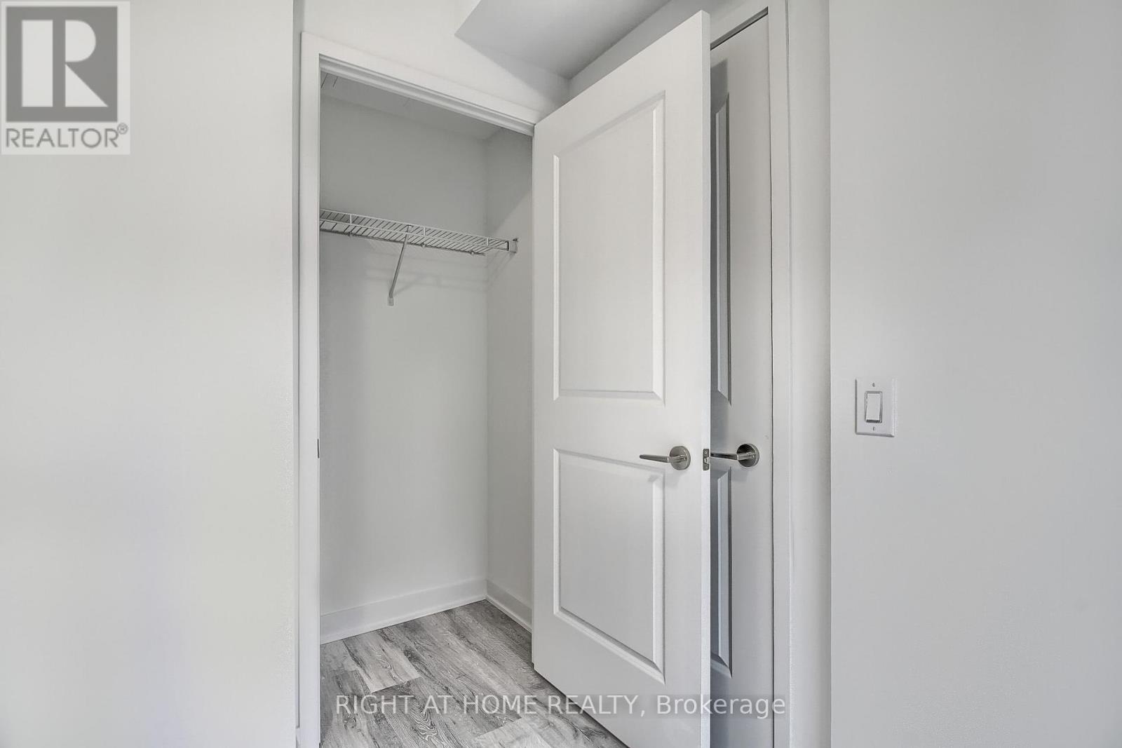 804 - 100 Dalhousie Street, Toronto, Ontario  M5B 0C7 - Photo 25 - C12800440