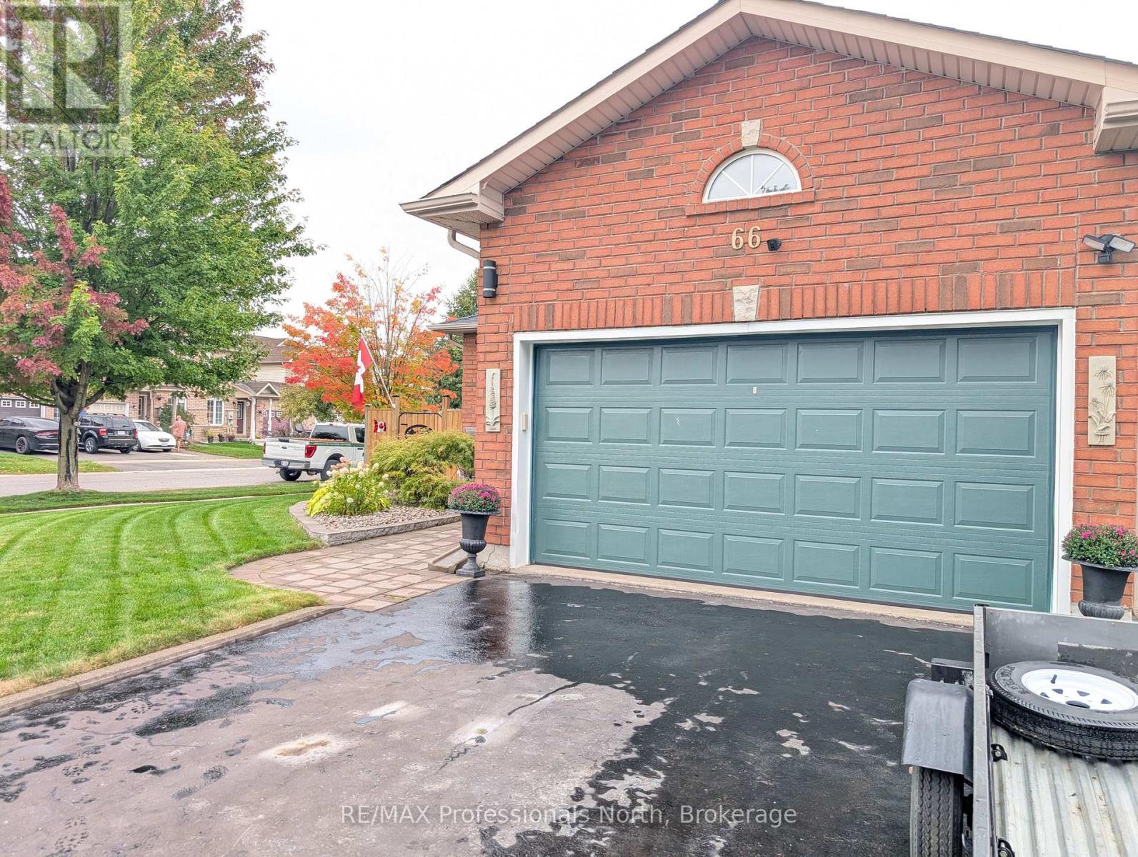 66 Coleman Drive, Barrie (Edgehill Drive), Ontario  L4N 0N9 - Photo 41 - S12971284