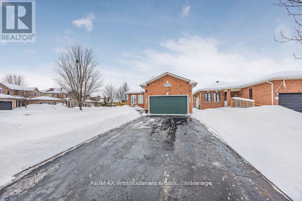 66 Coleman Drive, Barrie (Edgehill Drive), Ontario  L4N 0N9 - Photo 43 - S12971284