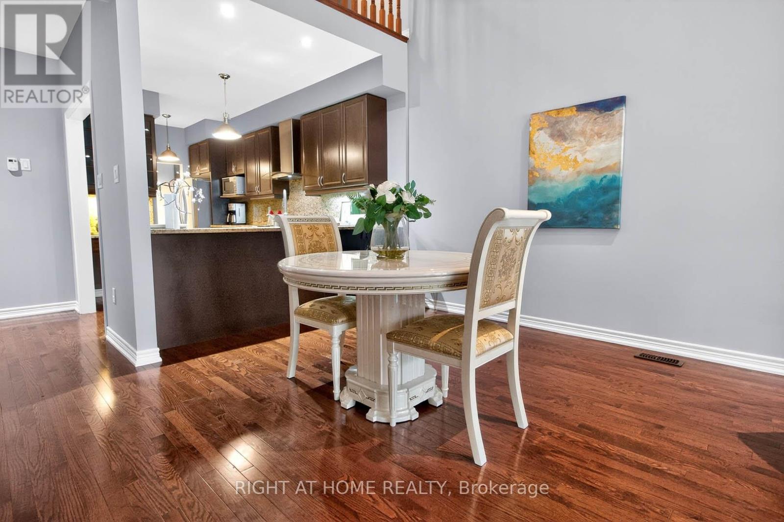 145 Louisbourg Way, Markham, Ontario  L6E 2A2 - Photo 7 - N12917516