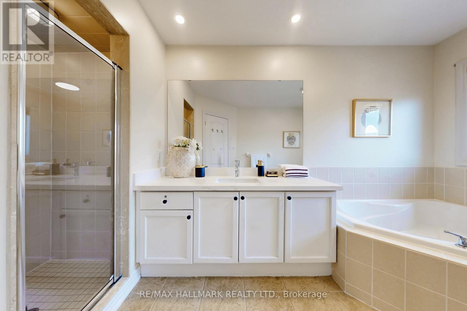 42 Mayan Avenue, Richmond Hill, Ontario  L4S 2W9 - Photo 26 - N12971088