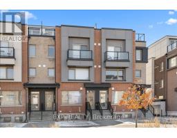 808 MIKINAK ROAD, Ottawa, Ontario