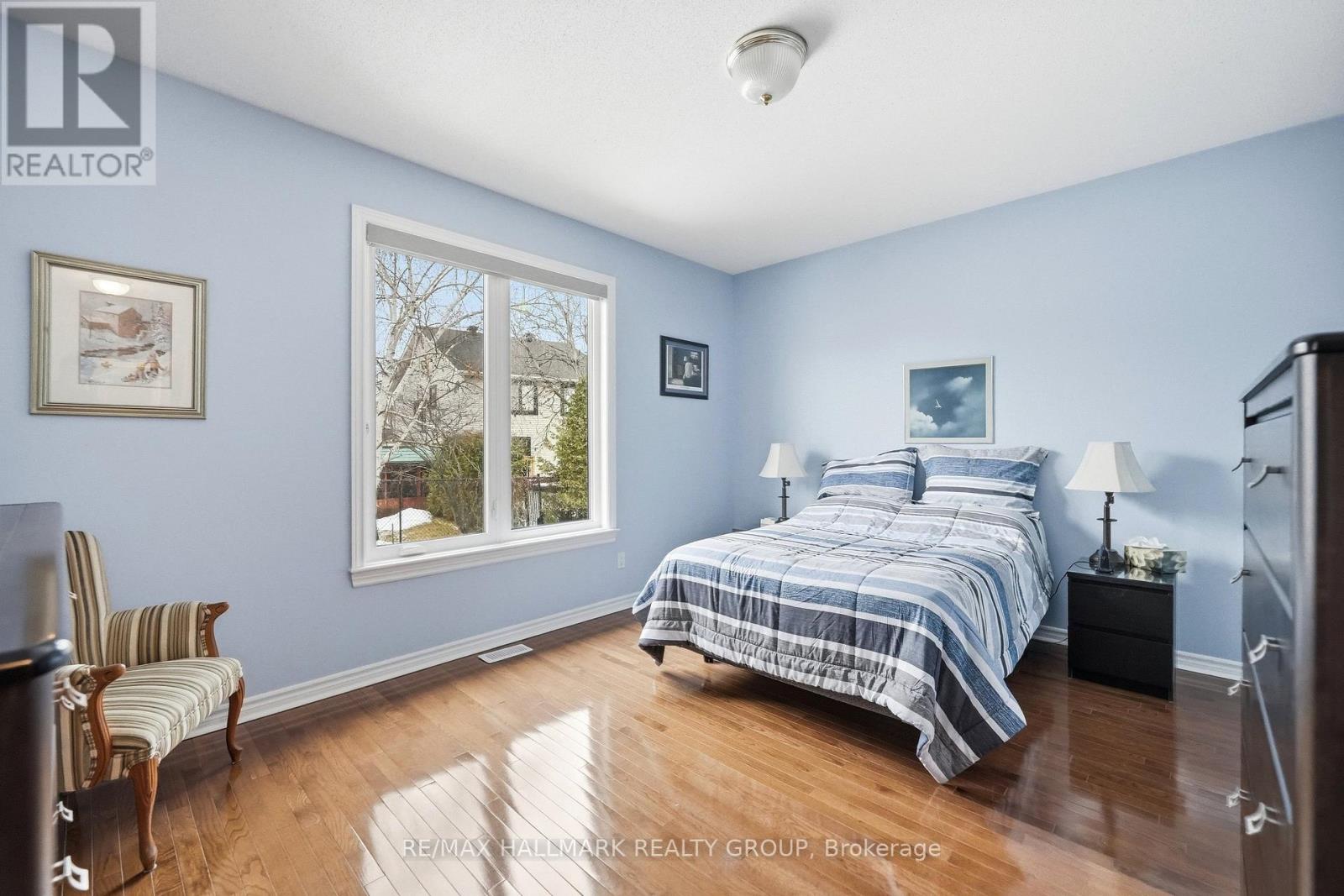 724 Long Point Circle, Ottawa, Ontario  K1T 4E9 - Photo 22 - X12927972