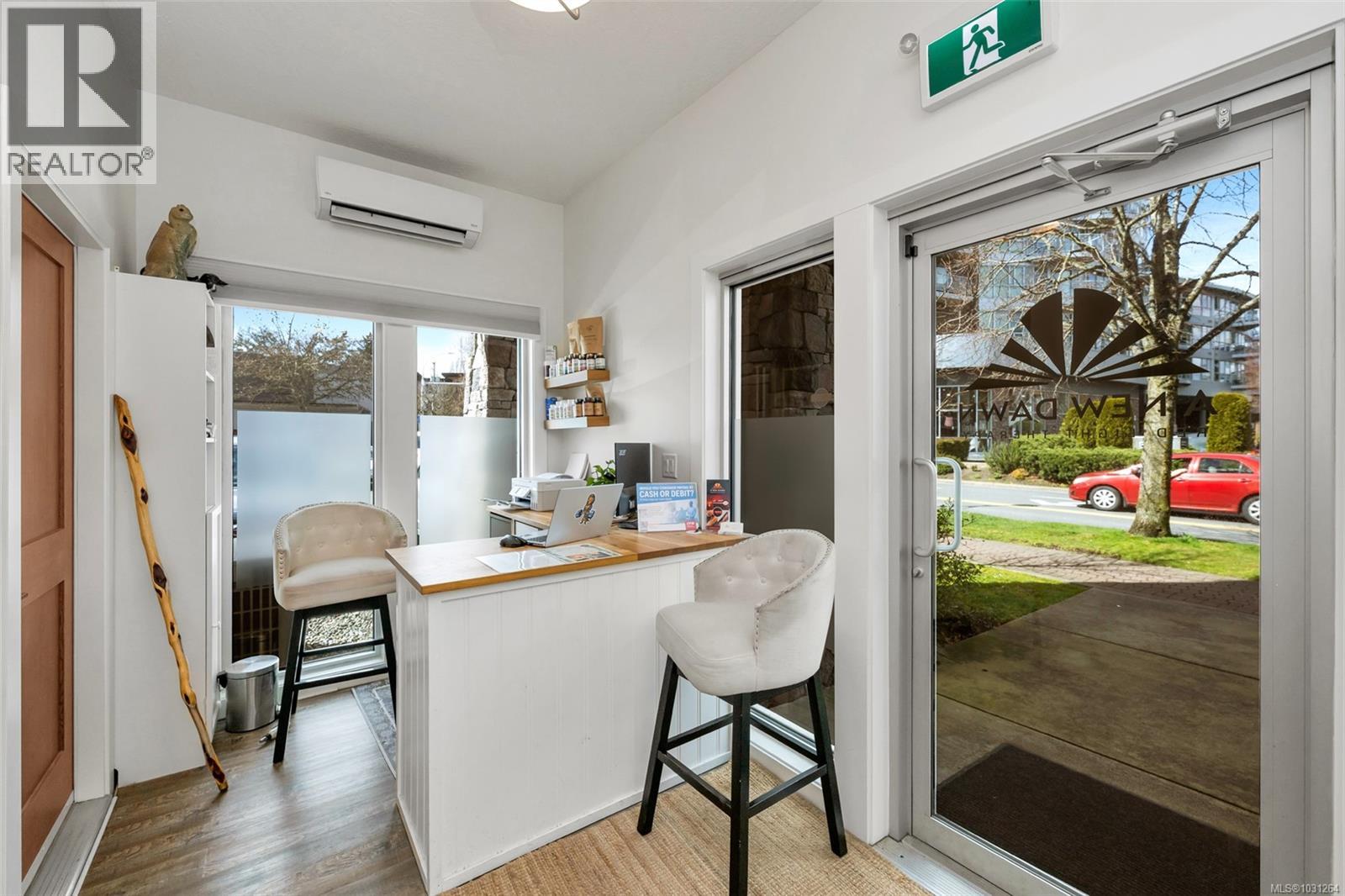 111 689 Hoffman Ave, Langford, British Columbia  V9B 4X1 - Photo 3 - 1031264