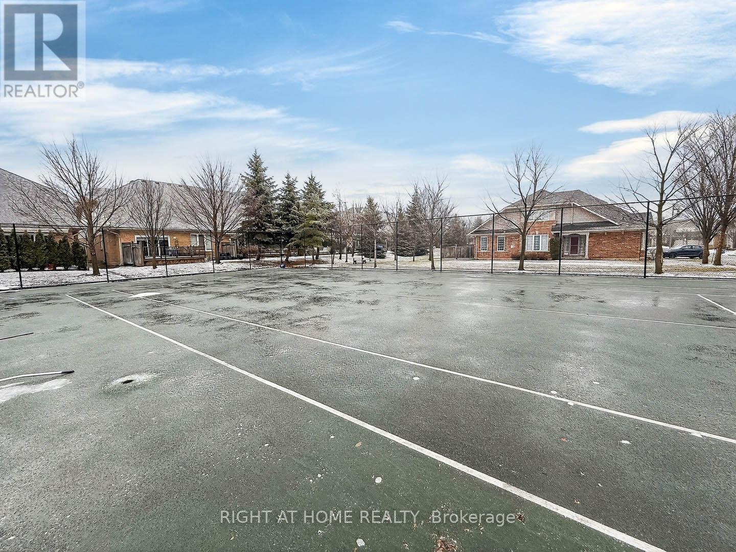 145 Louisbourg Way, Markham, Ontario  L6E 2A2 - Photo 44 - N12917516