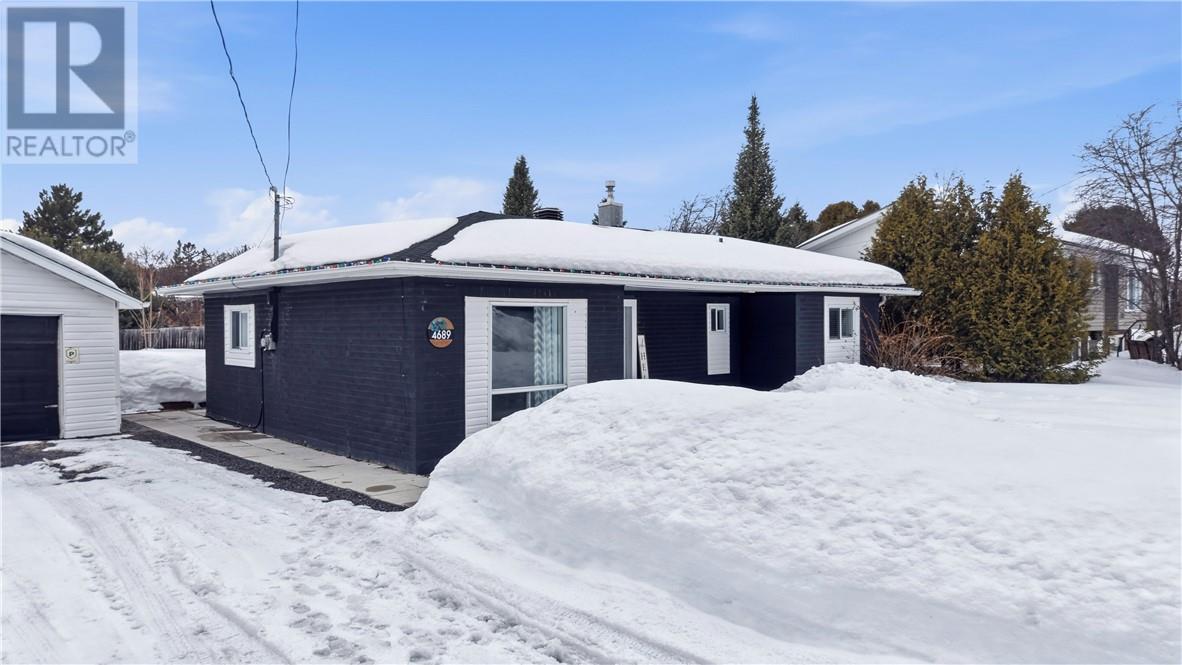 4689 Robert Drive, Hanmer, Ontario  P3P 1S4 - Photo 2 - 2127008