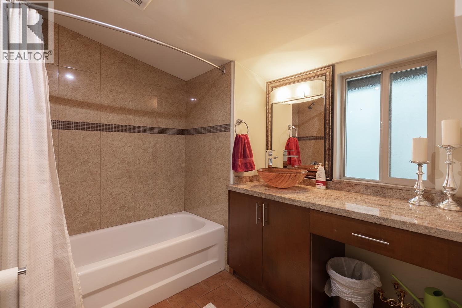 557 Prior Street, Vancouver, British Columbia V6A 2G4 - Photo 19 - R3108338