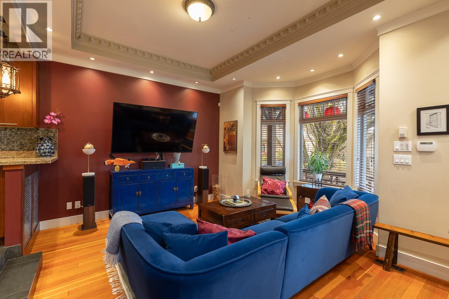 557 Prior Street, Vancouver, British Columbia V6A 2G4 - Photo 4 - R3108338