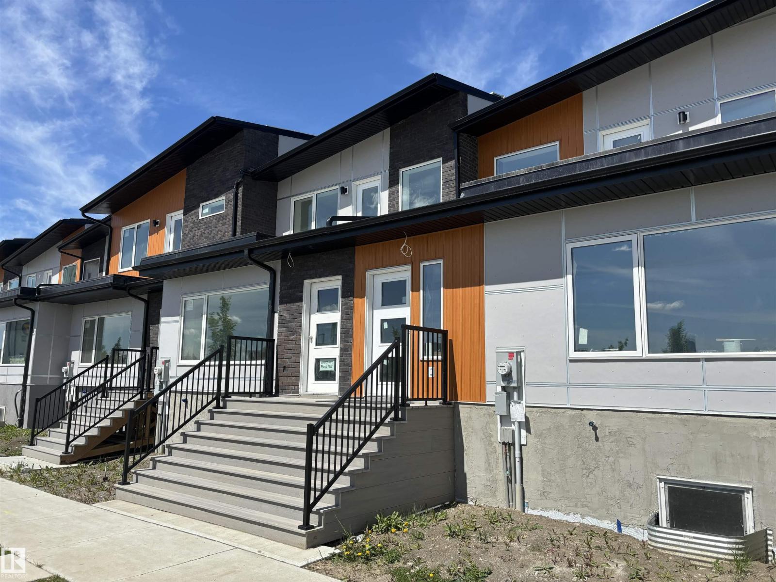 2742 BLATCHFORD RD NW, Edmonton, Alberta