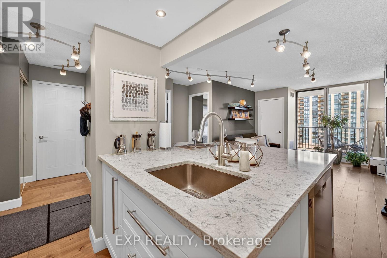 906 - 75 Ellen Street, Barrie, Ontario  L4N 7R6 - Photo 15 - S12871576