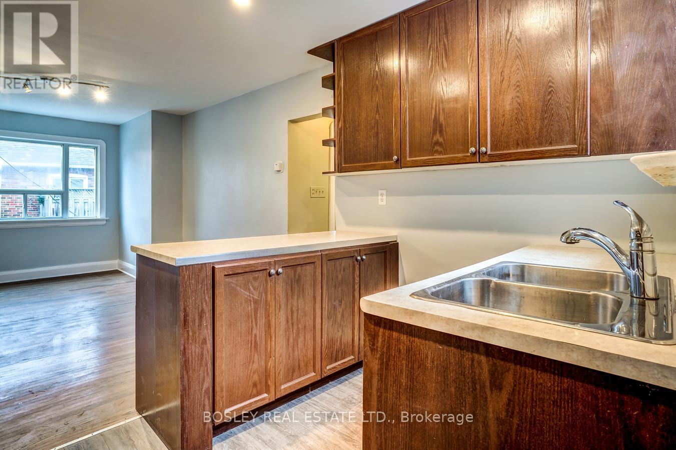 9 Thirty Eighth Street, Toronto, Ontario  M8W 3M1 - Photo 16 - W12967054