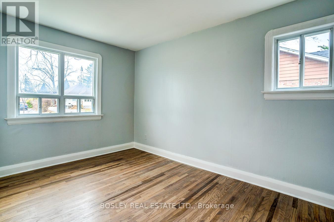 9 Thirty Eighth Street, Toronto, Ontario  M8W 3M1 - Photo 17 - W12967054