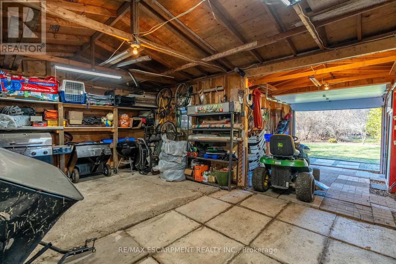 53 Third Road E, Hamilton, Ontario  L8J 3J5 - Photo 34 - X12970836