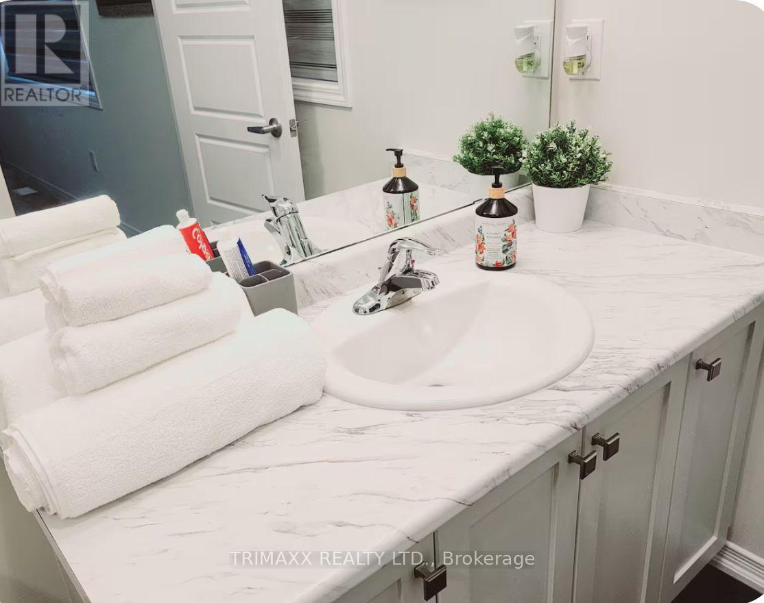 63 Alexandra Drive, Thorold, Ontario  L3B 5N5 - Photo 17 - X12966778