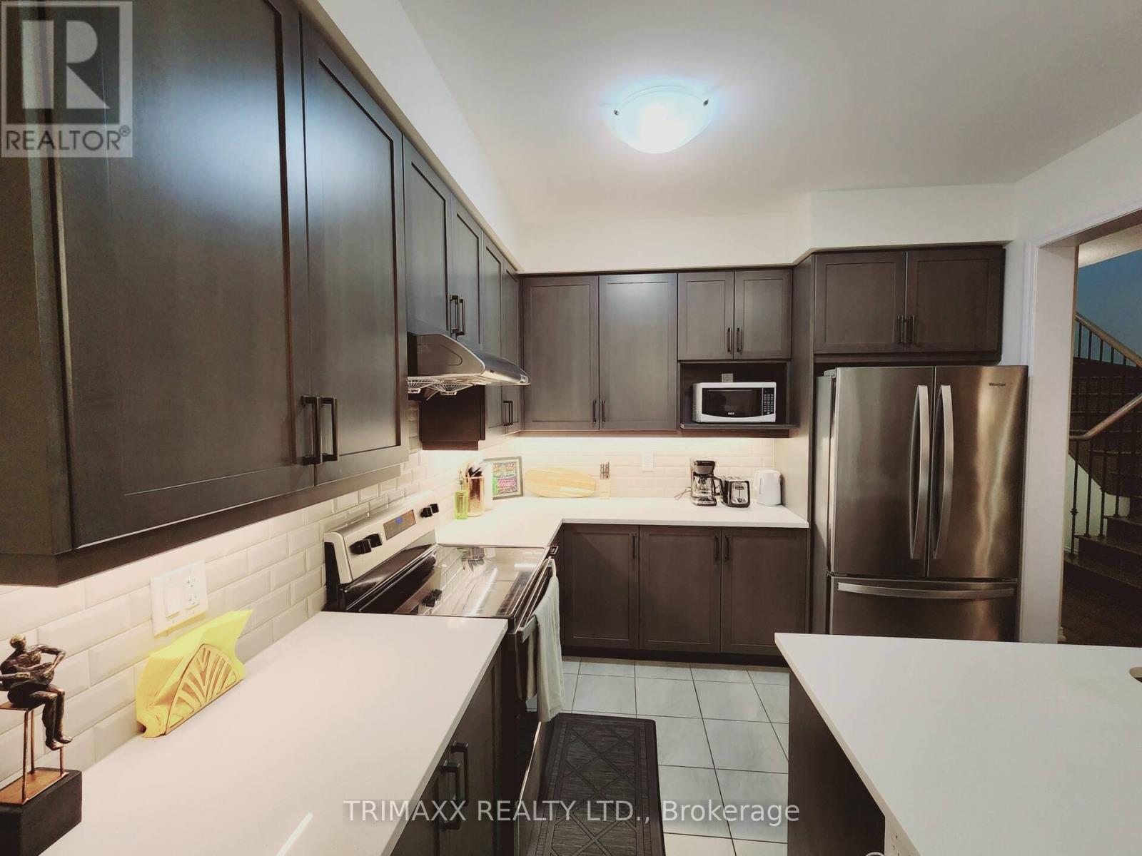 63 Alexandra Drive, Thorold, Ontario  L3B 5N5 - Photo 5 - X12966778