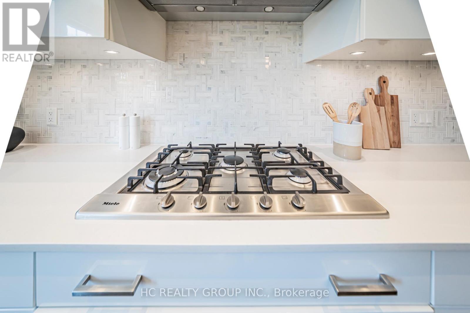 2462 Bayview Avenue, Toronto, Ontario  M2L 0A4 - Photo 22 - C12971332